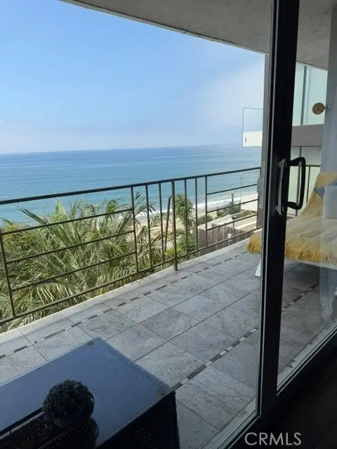 17614 Posetano Road, Los Angeles, CA 90272