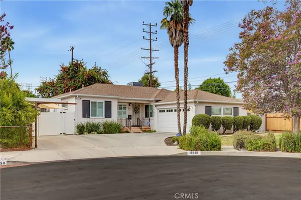 16858 Weddington Street, Encino, CA 91436