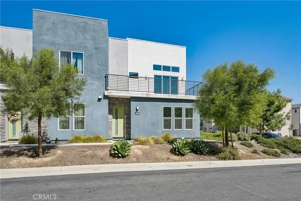 26902 Sycamore Way, Valencia, CA 91381