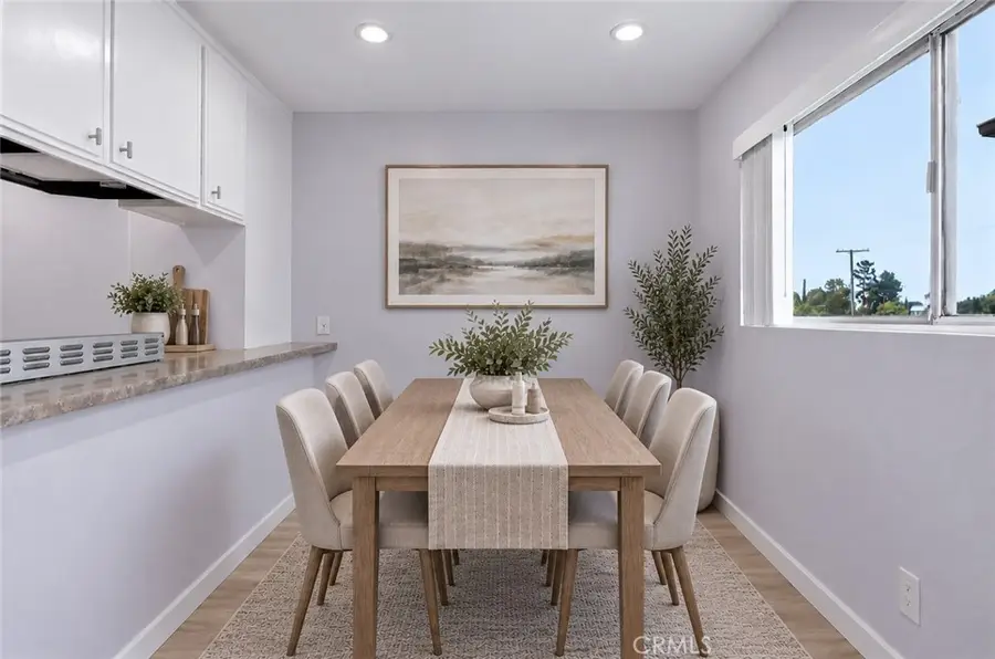 6245 Woodman Avenue #209, Valley Glen, CA 91401 - #2