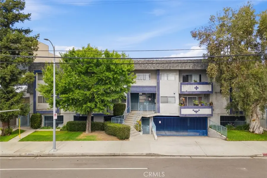 6245 Woodman Avenue #209, Valley Glen, CA 91401 - #3