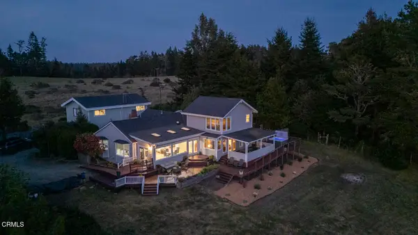 32751 Navarro Ridge Road, Albion, CA 95410