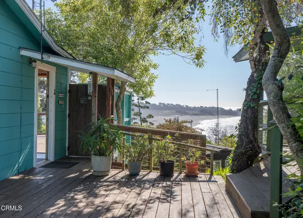 38882 Honey Run Lane, Gualala, CA 95445