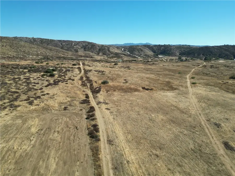 41705 Grouse Court, Hemet, CA 92544 - Image #2