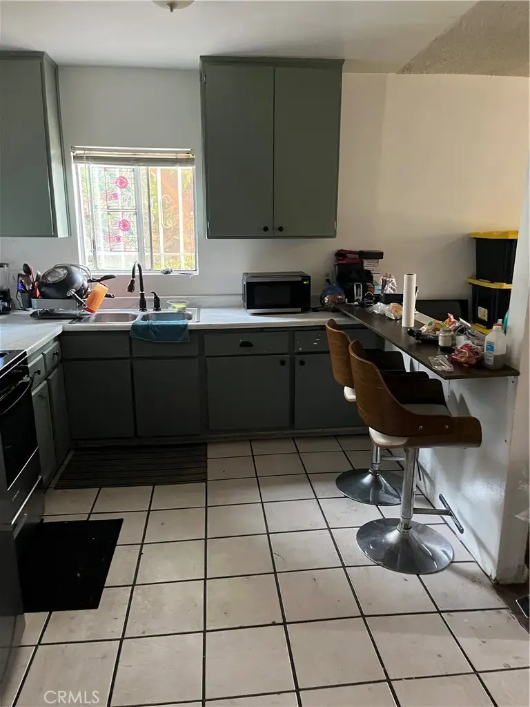 201 W Raymond Street, Compton, CA 90220 - Image #3