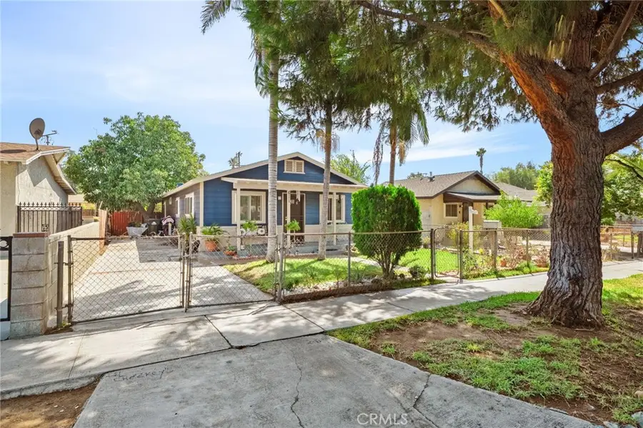 611 S Laurel Avenue, Ontario, CA 91762 - #2