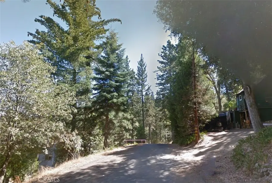 40 Fir Street, Cedarpines Park, CA 92322 - #3