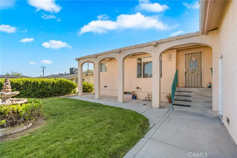 5528 Elmwood Road, San Bernardino, CA 92404 - Image #3