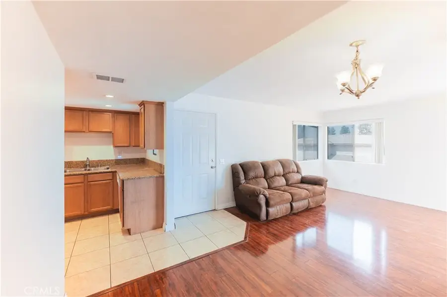 1317 Massachusetts Avenue #202, Riverside, CA 92507 - Image #3