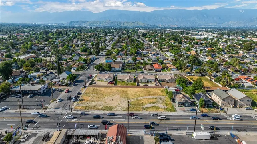 1082 W 5th Street, San Bernardino, CA 92411 - Image #3