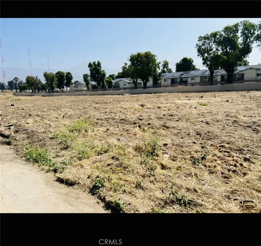 0 Baseline, Highland, CA 92346 - Image #2