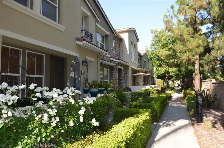 15723 Parkhouse Drive #40, Fontana, CA 92336 - Image #2