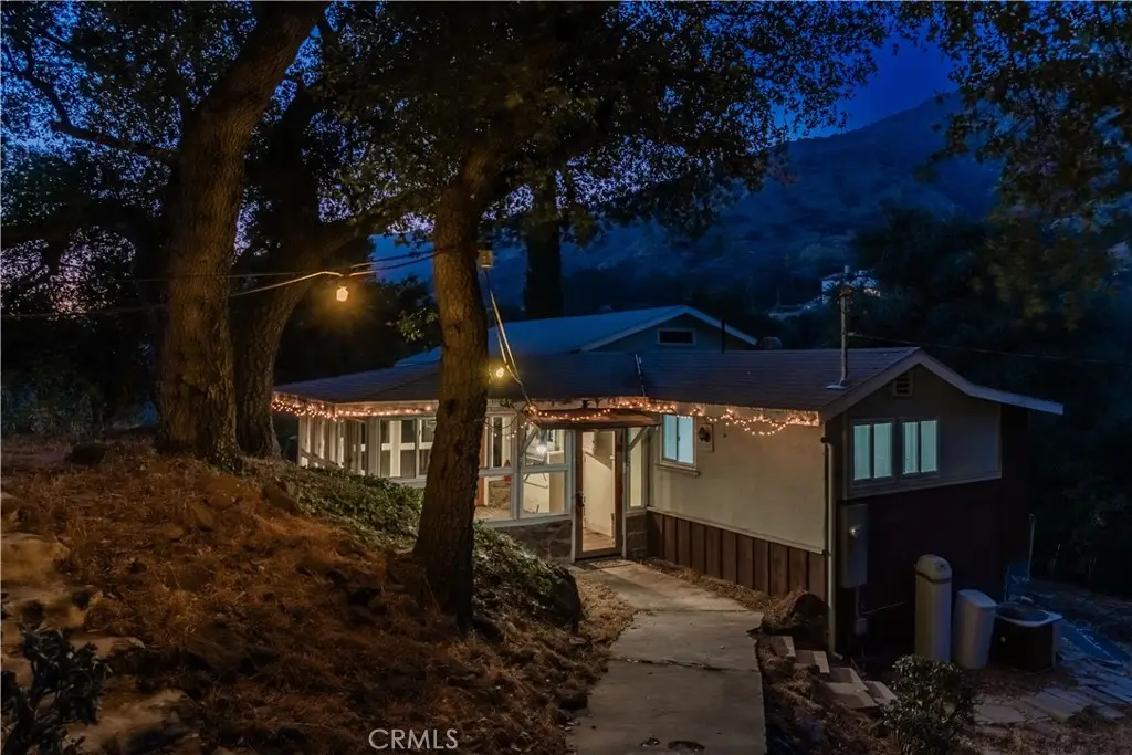 947 N Glendora Avenue, Glendora, CA 91741 - #1