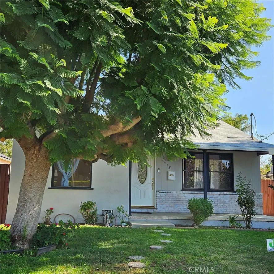 7418 Amigo Avenue, Reseda, CA 91335 - Image #2