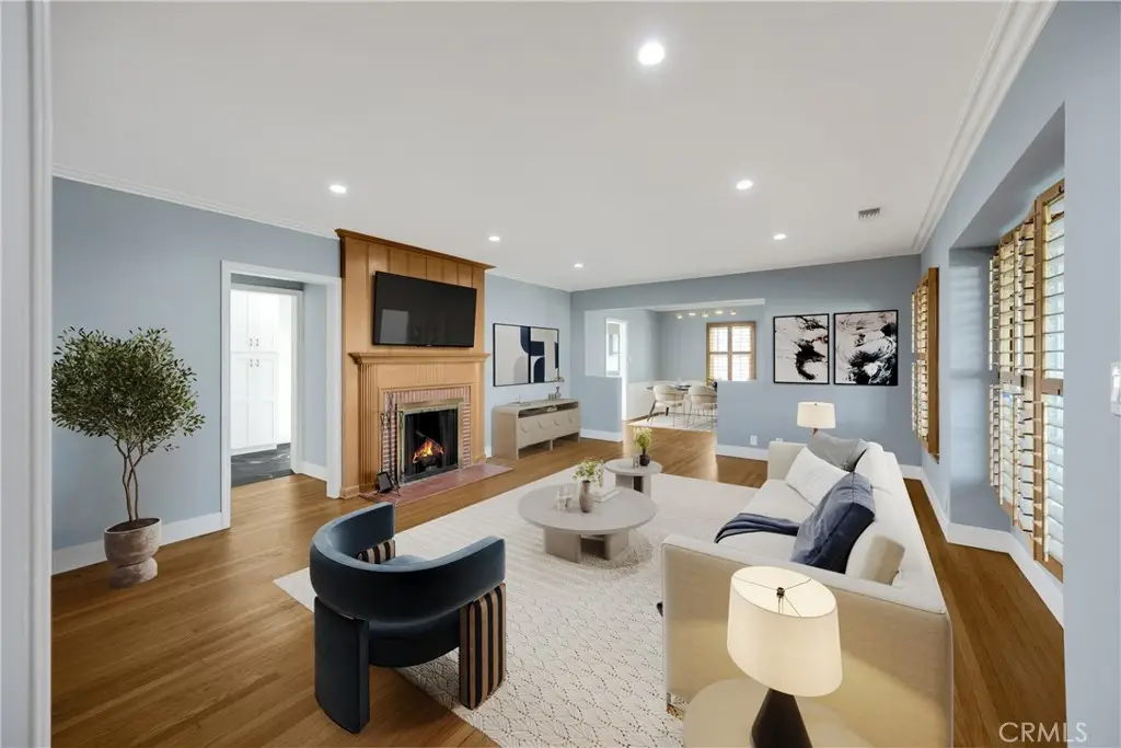 8620 S 4th Avenue, Inglewood, CA 90305 - Image #1