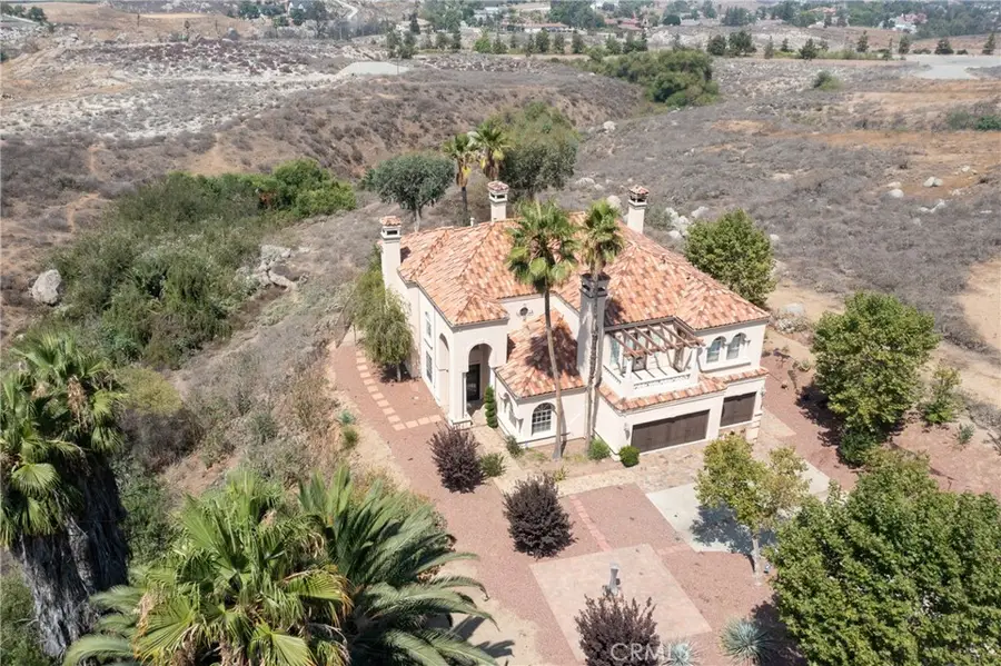 7007 Golden Vale Drive, Riverside, CA 92506 - Image #2