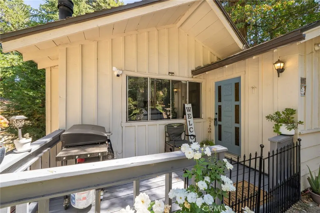 693 Ca 138, Crestline, CA 92325 - #1