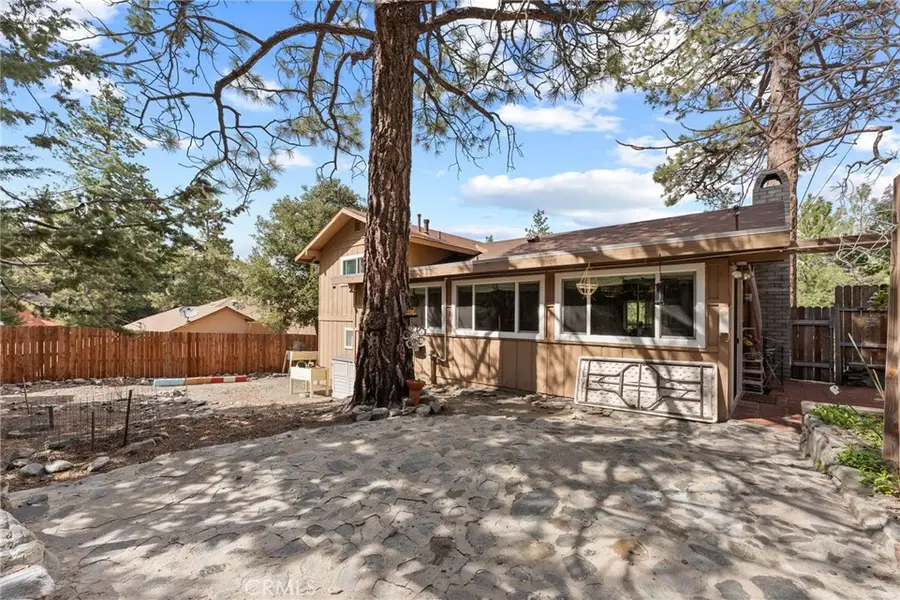 5203 Desert View Drive, Wrightwood, CA 92397 - #2