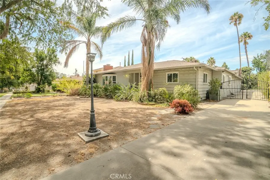 855 N Palm, Upland, CA 91786 - #3