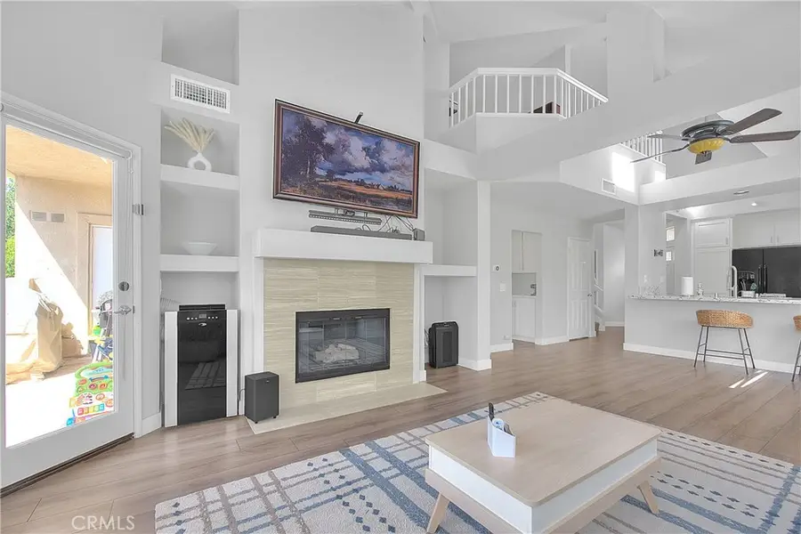 3140 Castelar #202, Corona, CA 92882 - Image #2