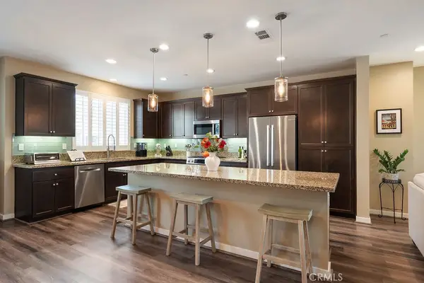 843 Seville, Pomona, CA 91767