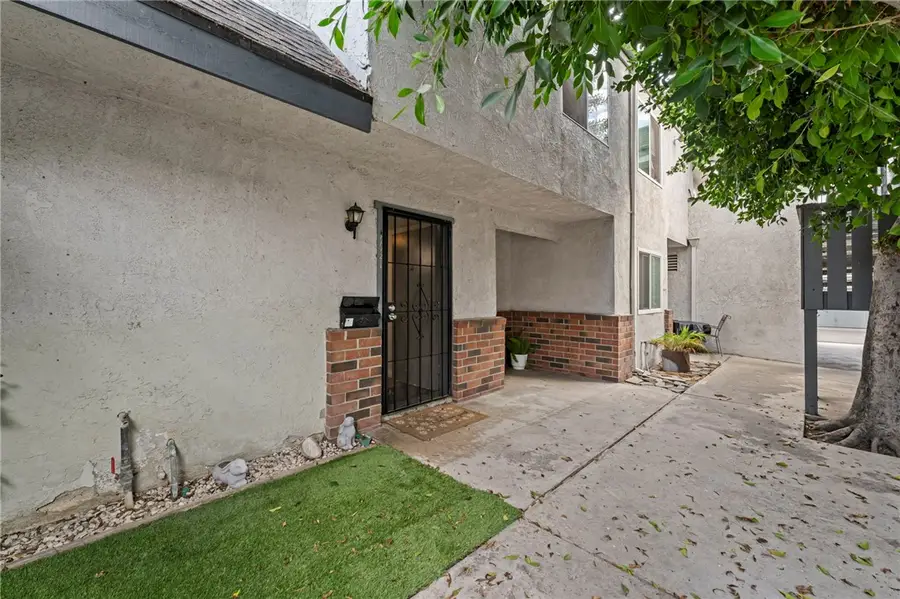 11321 Parkgreen #102, Garden Grove, CA 92843 - #2