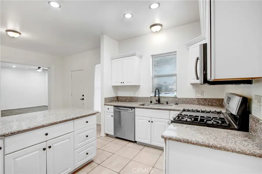 165 N Alessandro Avenue, San Jacinto, CA 92583 - #3