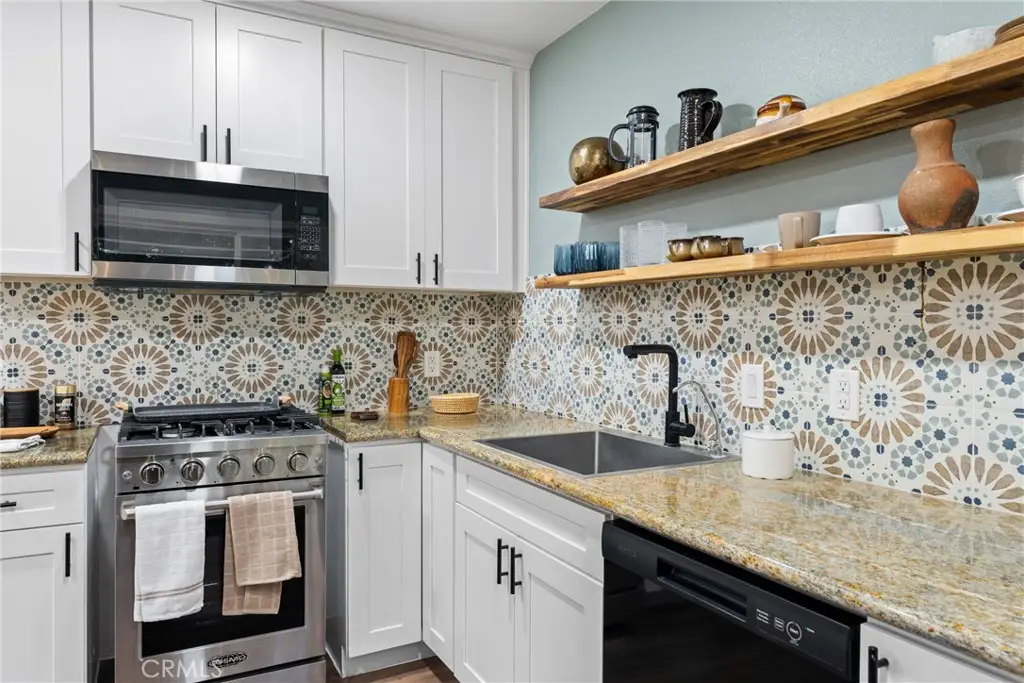 668 Mormon Springs, Crestline, CA 92325 - #1