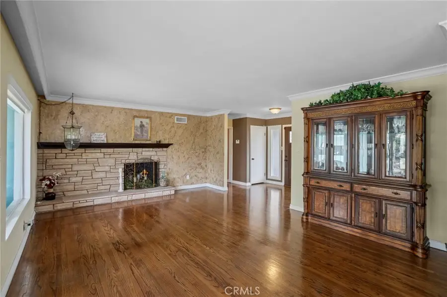 528 E Parkdale, San Bernardino, CA 92404 - Image #3