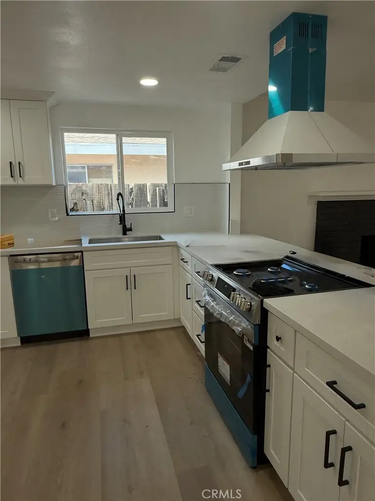 25556 Lomas Verdes, Loma Linda, CA 92354 - Image #3