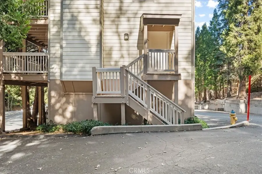 112 Rockledge, Lake Arrowhead, CA 92352 - Image #3