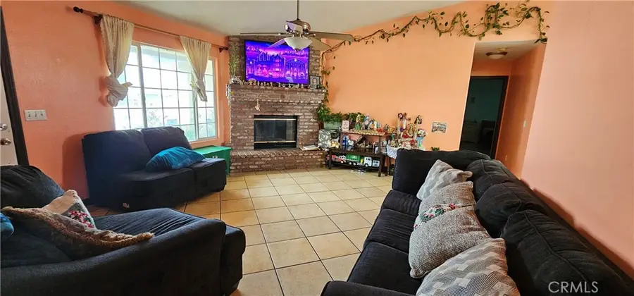 16635 Elm, Hesperia, CA 92345 - Image #3