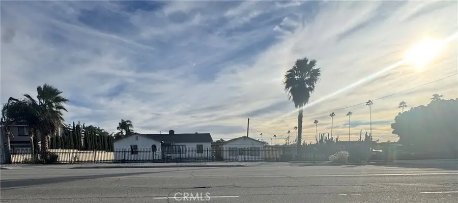 16539 Miller, Fontana, CA 92336 - Image #2