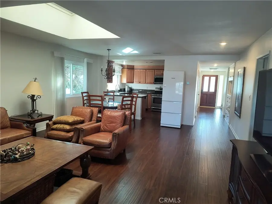 19335 Oak Crossing Road, Newhall, CA 91321 - Image #2