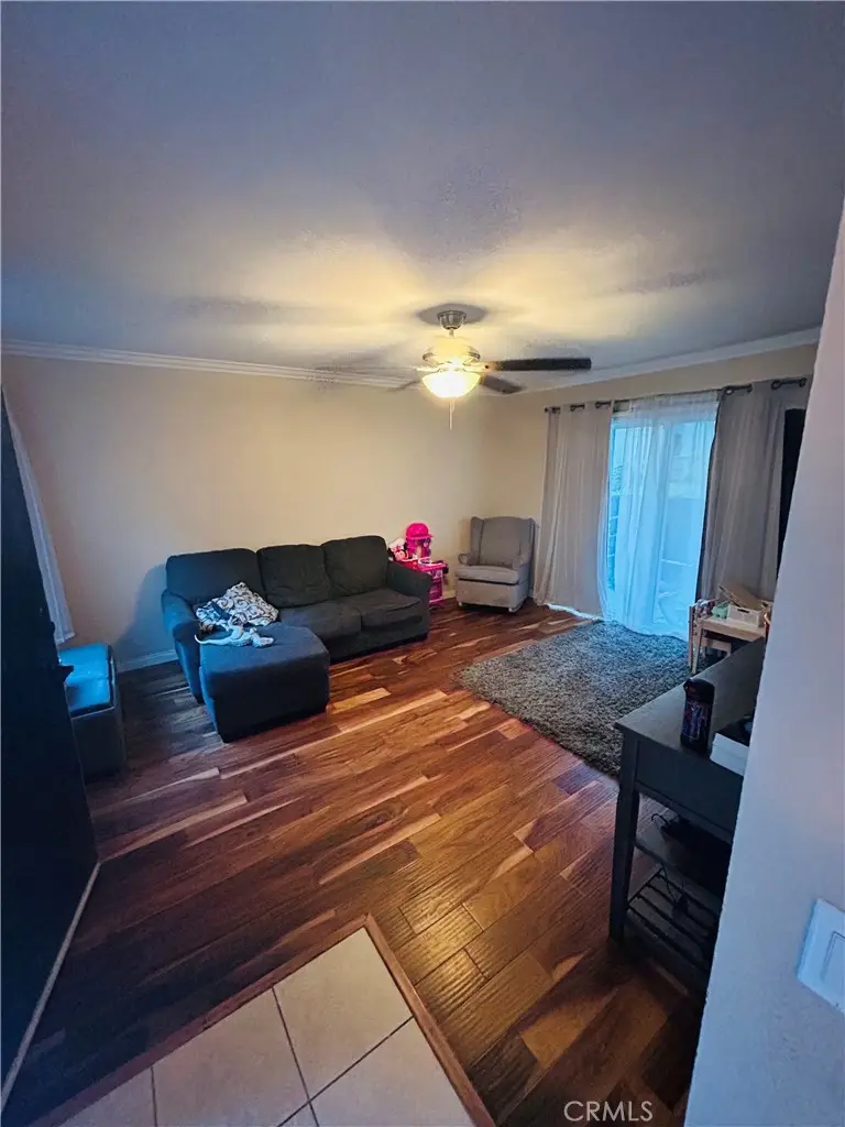 1320 Brentwood #B, Corona, CA 92882 - #3