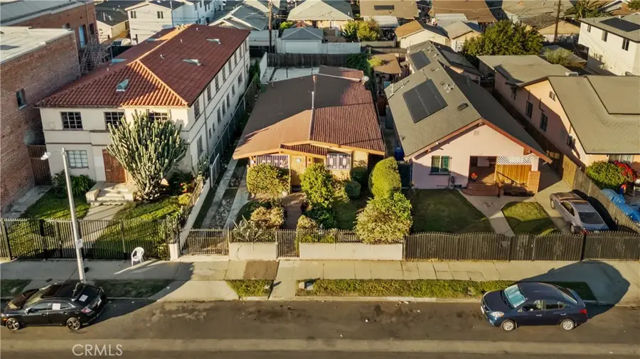 933 W 57th, Los Angeles, CA 90037 - Image #2