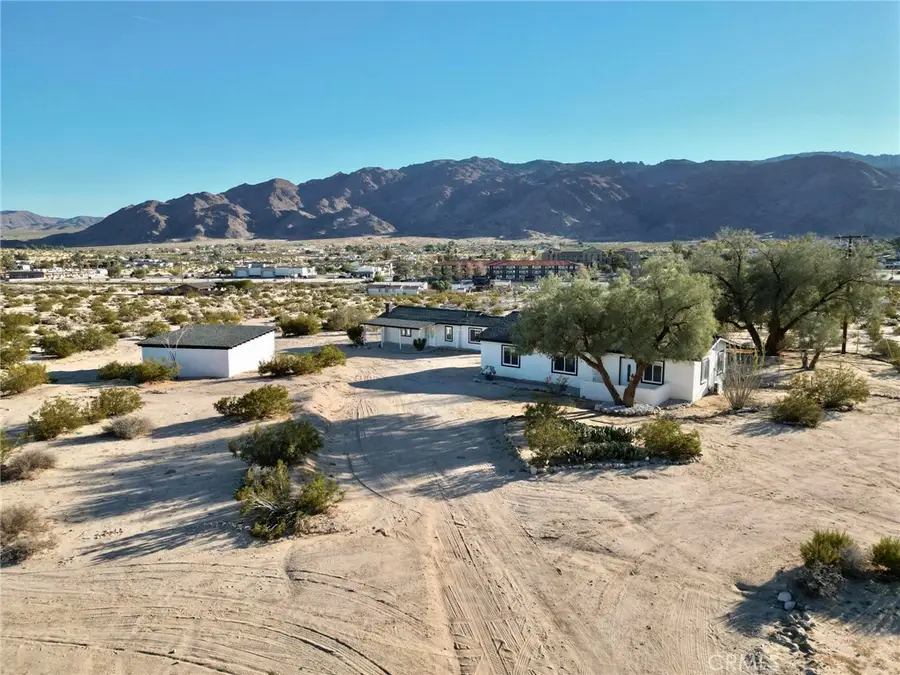 72555 Nicolson Dr, Twentynine Palms, CA 92277 - Image #2