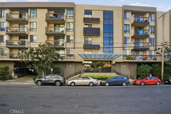 7320 Hawthorn Avenue #108, Los Angeles, CA 90046