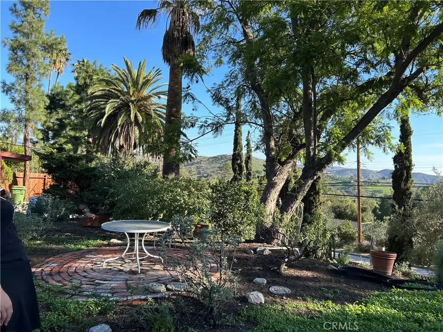 10553 Mcbroom, Sunland, CA 91040 - #2