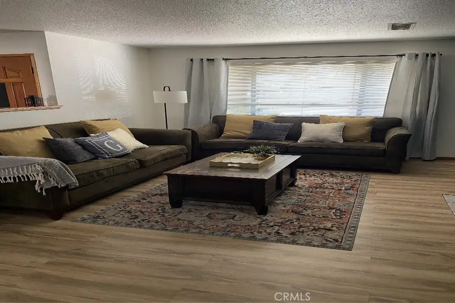 14335 Schooner, Helendale, CA 92342 - Image #2