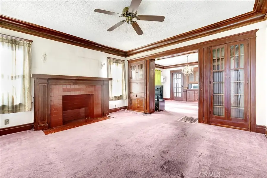 4239 South Raymond Avenue, Los Angeles, CA 90037 - Image #3