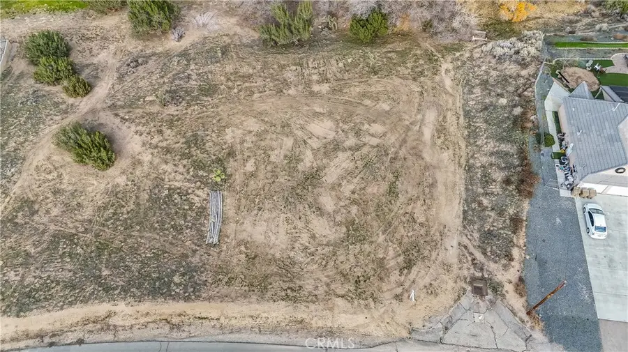 16 Bangor Avenue, Hesperia, CA 92345 - #2