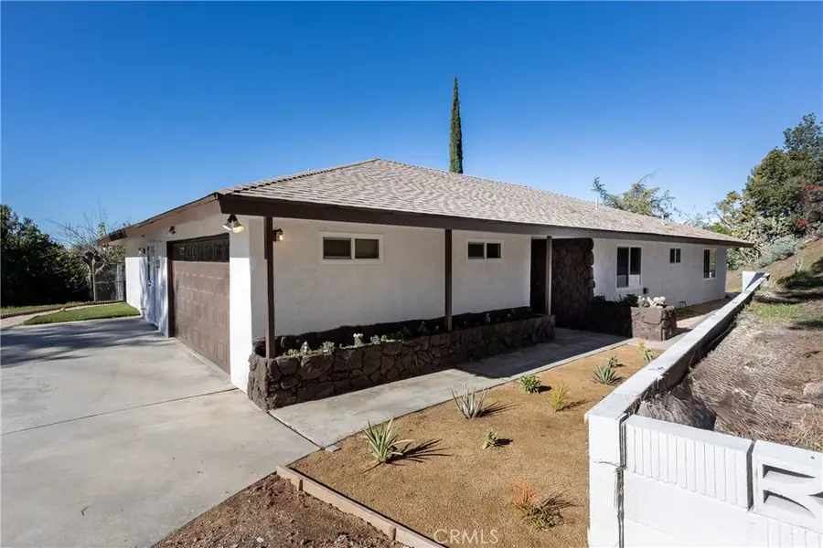 44750 Adobe Drive, Hemet, CA 92544 - Image #2
