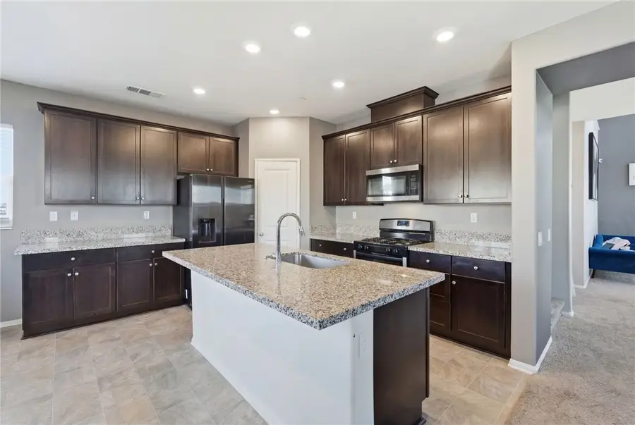 11872 Firbrook Street, Victorville, CA 92392 - #2