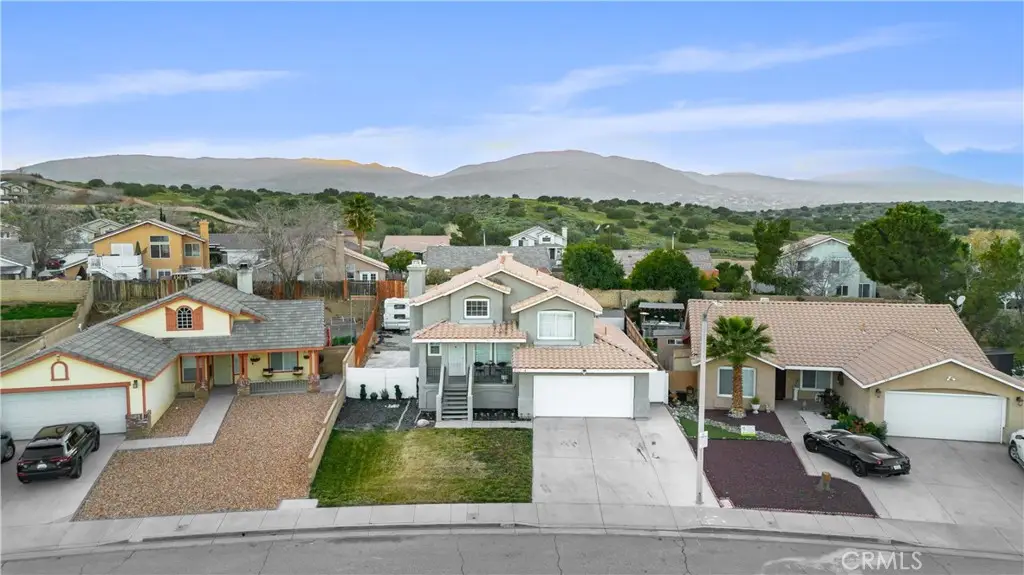 1832 Ivory, Palmdale, CA 93550 - #1