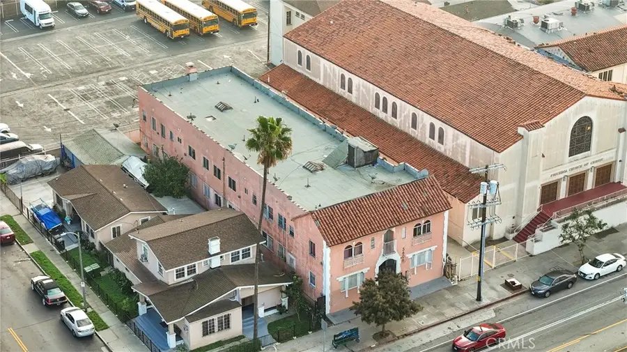 5606 S Figueroa, Los Angeles, CA 90037 - #3