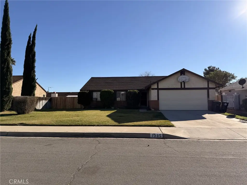 1385 W Wedgewood, Rialto, CA 92376 - #1