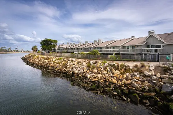 315 Spinnaker Way, Seal Beach, CA 90740