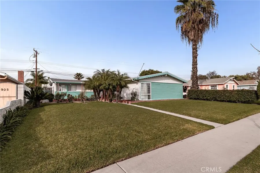 911 E La Verne, Pomona, CA 91767 - #3