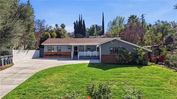 909 W Crescent, Redlands, CA 92373